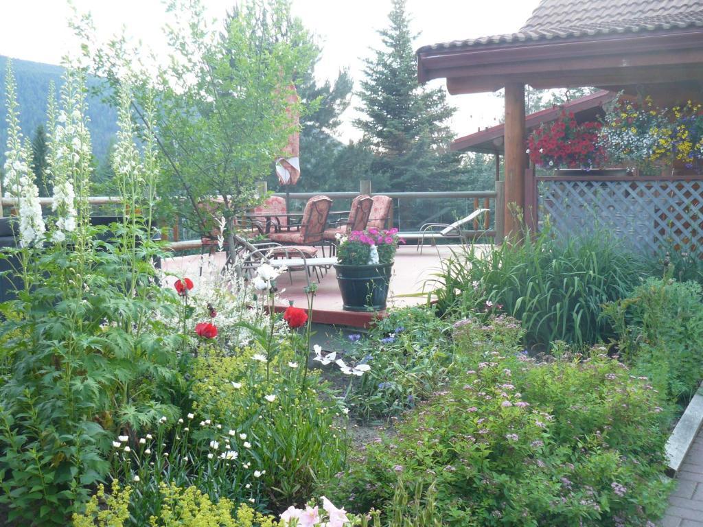Hitching Post Resort Kelowna Quarto foto