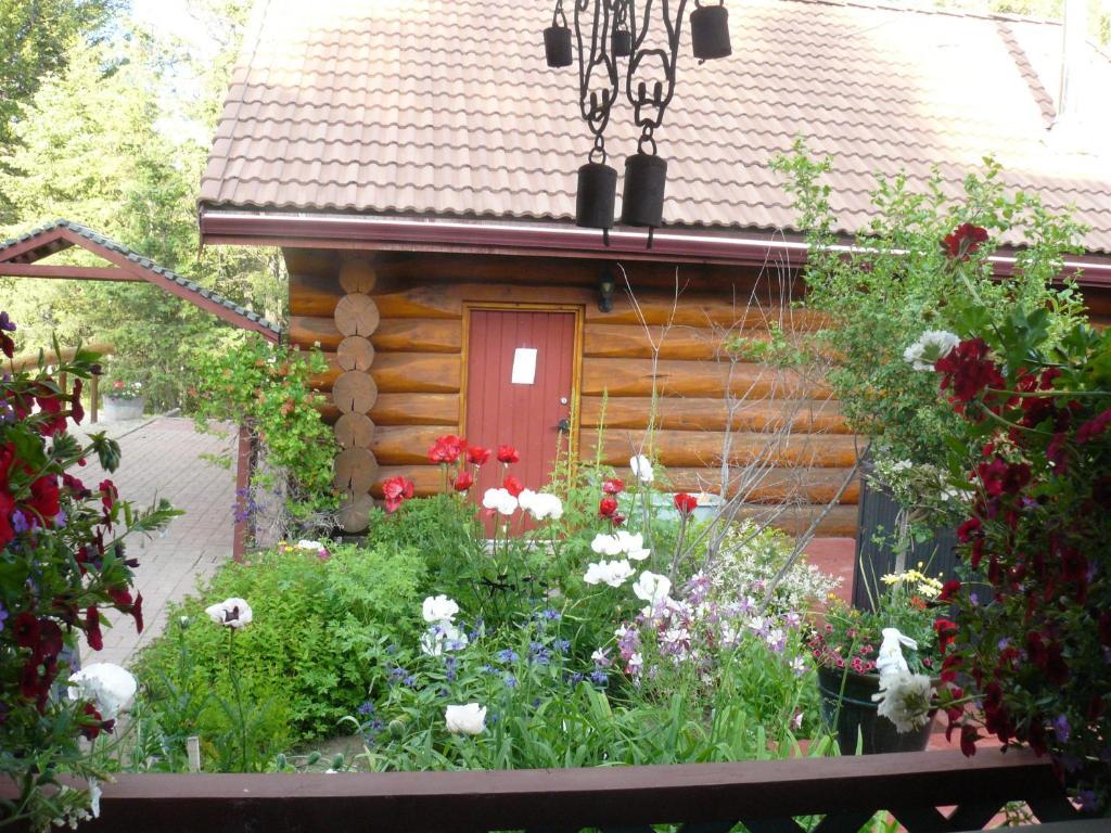 Hitching Post Resort Kelowna Quarto foto