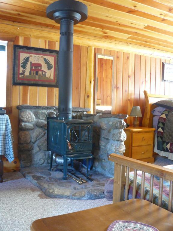 Hitching Post Resort Kelowna Quarto foto